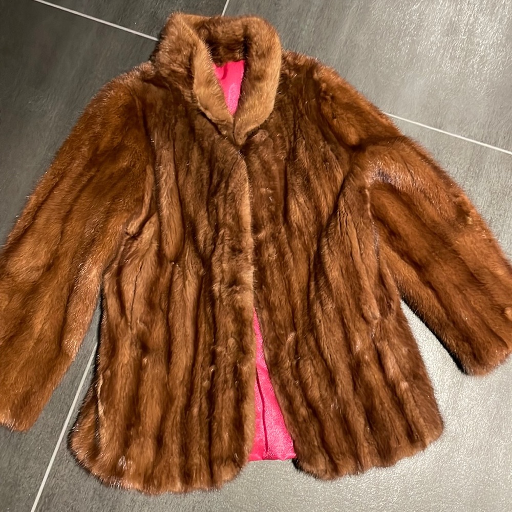 Genuine female mink jacket. Fits like a sise 6